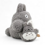 Totoro Kuscheltier mit Blatt 20–55 cm