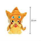 Pikachu im Glurak-Kostüm 20–25 cm
