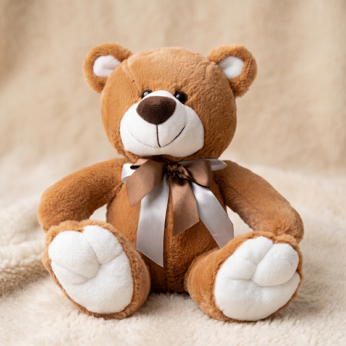 Brauner Teddybär mit Satinschleife 33 cm